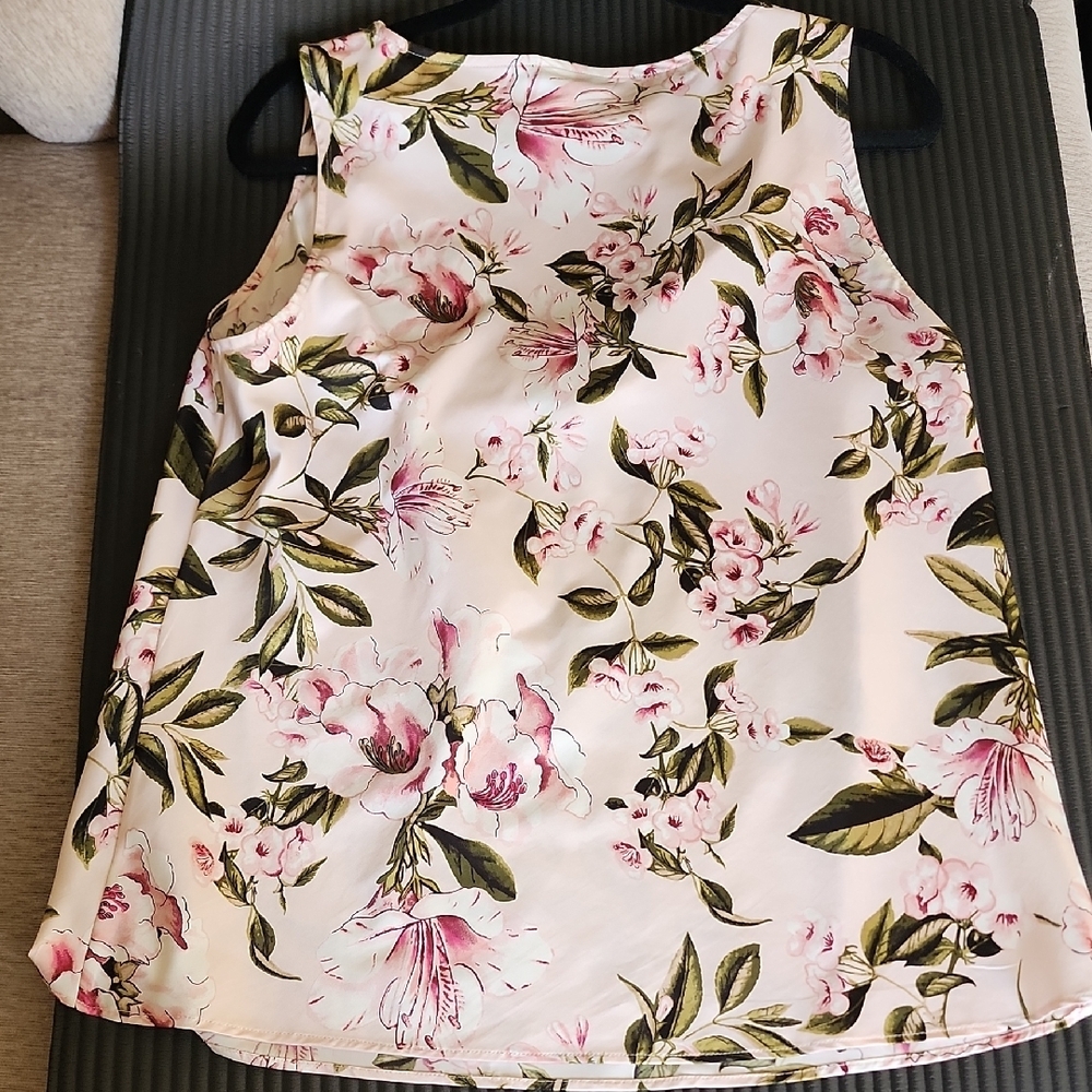White House Black Markrt Floral Cowl Neck Camisole - Pink Floral - Picture 9 of 10